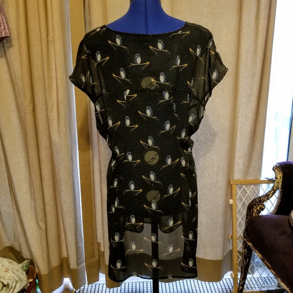 Dress - Picture 4 of 4